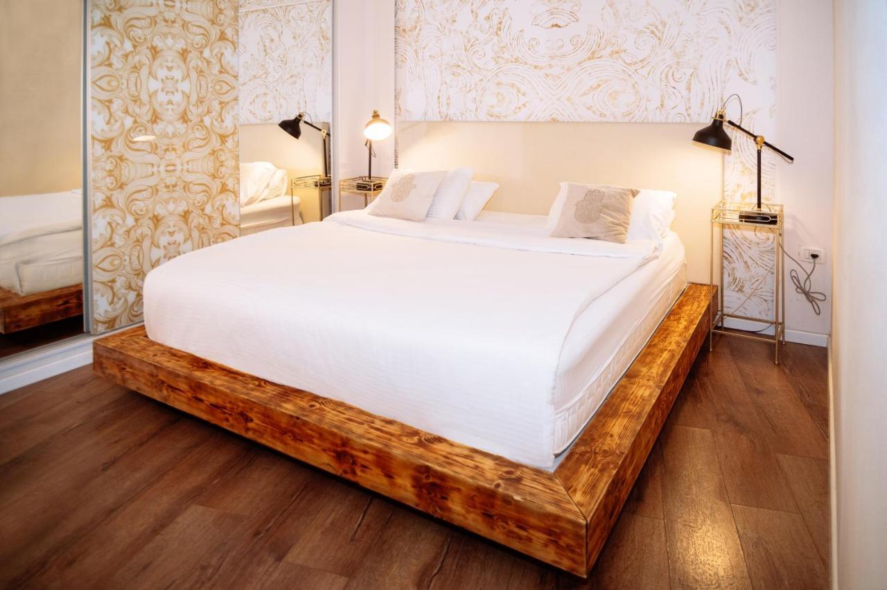 Almog Beach Apt Hotel מלון דירות אלמוג ביץ' ไฮฟา ภายนอก รูปภาพ