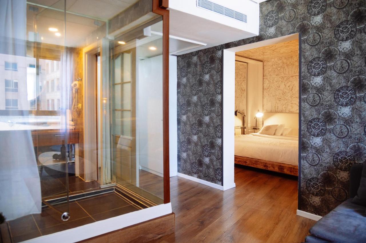 Almog Beach Apt Hotel מלון דירות אלמוג ביץ' ไฮฟา ภายนอก รูปภาพ